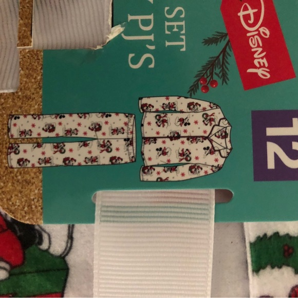 New Children’s Christmas Pajamas Set - Picture 2 of 8